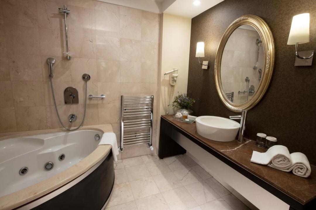 Agaoglu My City Hotel اسطنبول المظهر الخارجي الصورة